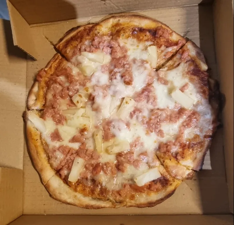 Hawaiian Pizza